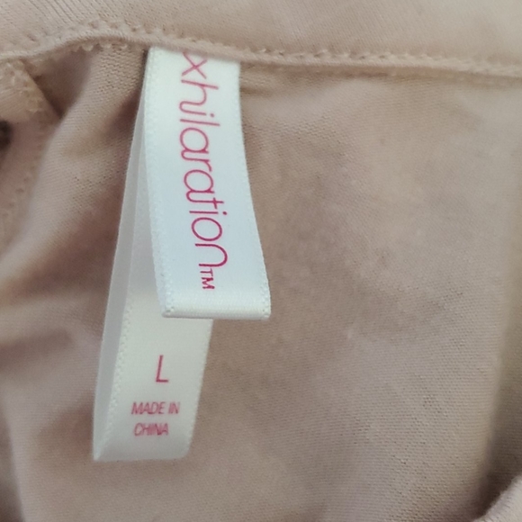 Top - Picture 9 of 10